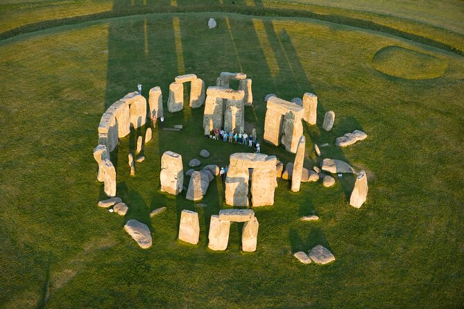 Stonehenge and Bath - Day Tour from Brighton - Who should book this tour?