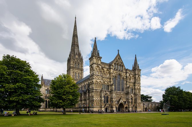 Stonehenge and Salisbury Cathedral Private Tour from Southampton - Why this Southampton day trip works