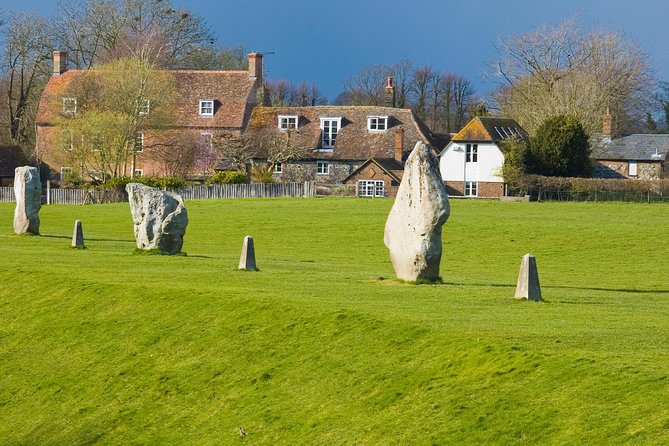 Stonehenge and The Stone Circles of Avebury Day Trip from London - Avebury Stone Circle and village life