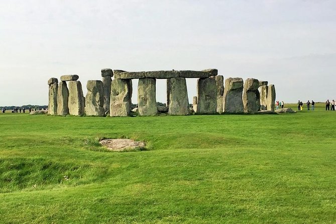 Stonehenge & Bath Day Tour from London including Admission - Choosing between the Roman Baths and free time