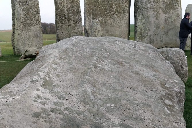 Stonehenge & Bath Private Day Tour from London - The guide may shape the day