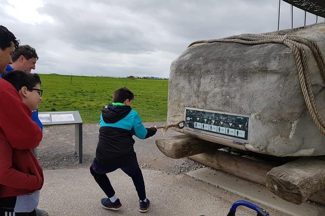 Stonehenge & Bath Private Day Tour from London - Practical details that affect the day