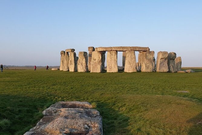 Stonehenge & Bath Private driverTours - How much value do you get for $1,050.40?