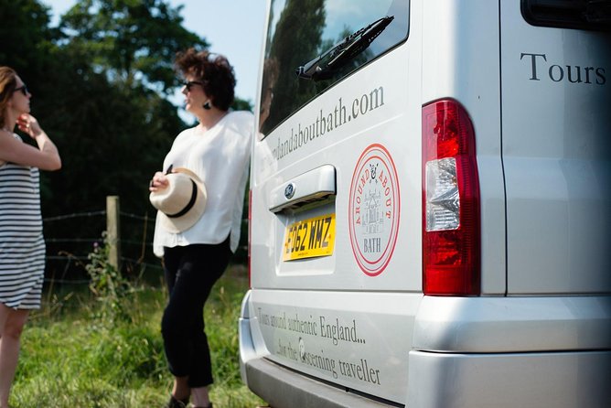 Stonehenge Half-Day luxury guided tour from Bath for 2-8 - The drive through the English countryside