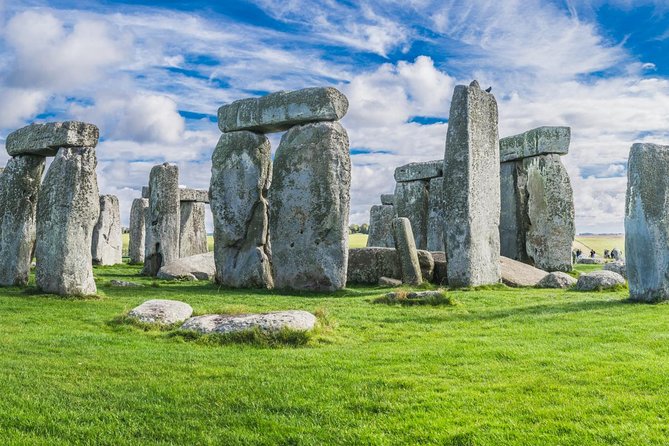 Stonehenge Half-Day Tour from London with Admission - Who will enjoy this half-day outing