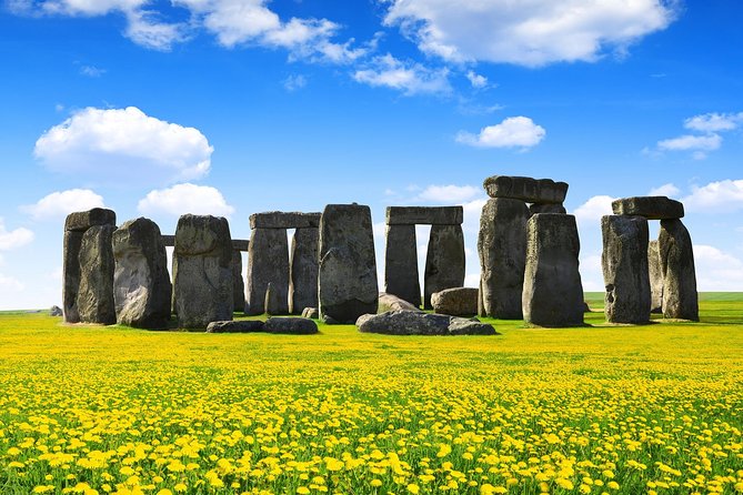 Stonehenge Half Day Tour with Entry and Extra Time - The audio guide: useful tool, not a personal guide