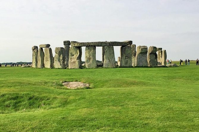 Stonehenge Morning Half-Day Tour from London Including Admission - Why the 7:30 am departure matters