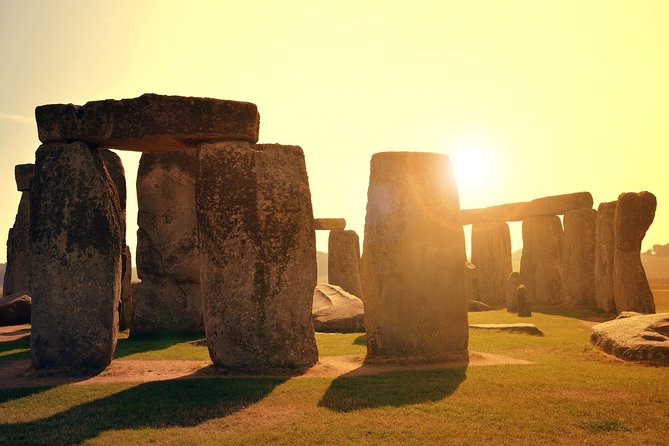 Stonehenge Morning Half-Day Tour from London Including Admission - Who should choose this half-day tour?