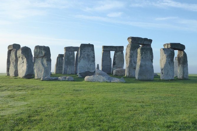 Stonehenge Private Tour - Half-Day Tour from Bath - The visitor center gives Stonehenge a useful beginning