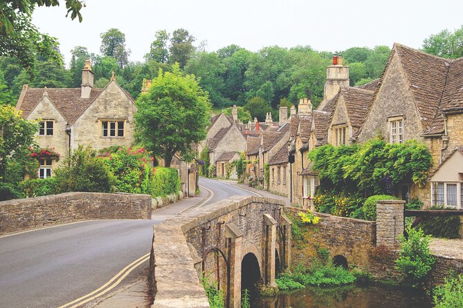 Stonehenge & the Cotswolds Including Admission from Bath - Leaving Bath in a 16-seat minibus