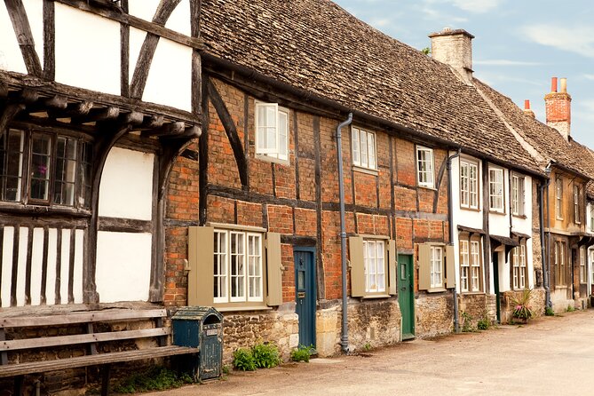 Stonehenge & the Cotswolds Including Admission from Bath - What the $119.31 price really buys