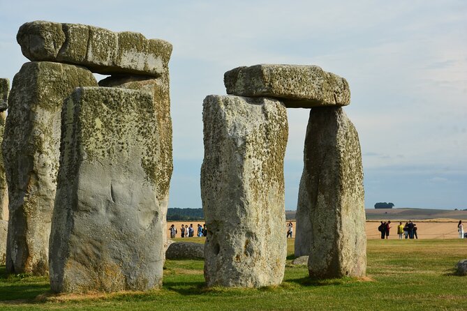 Stonehenge Tour from Southampton to London - Why Stonehenge makes this transfer worthwhile
