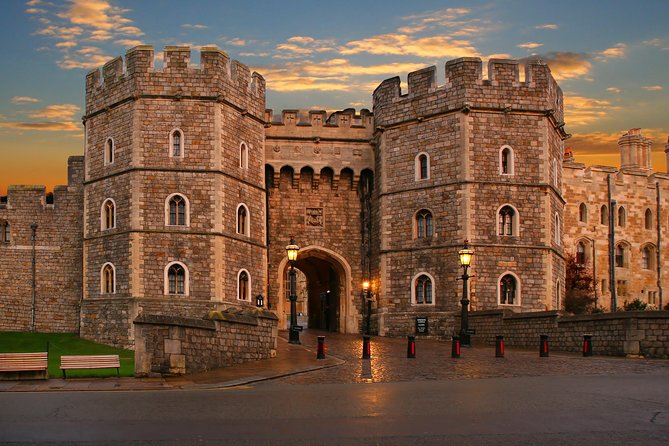 Stonehenge, Windsor Castle and Bath Full Day Guided Tour - Key points to know before booking