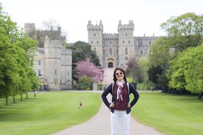 Stonehenge, Windsor Castle and Bath Full Day Guided Tour - One long day from London