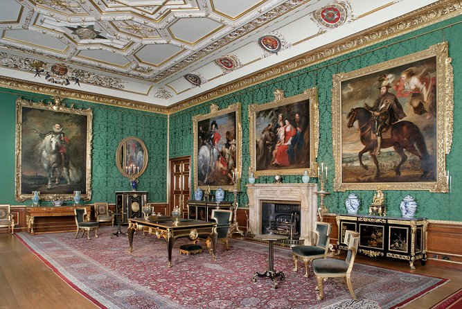 Stonehenge, Windsor Castle and Bath Full Day Guided Tour - Who should book this tour?
