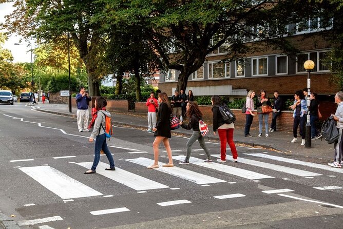The Beatles London Walk - Carnaby Street and Swinging London
