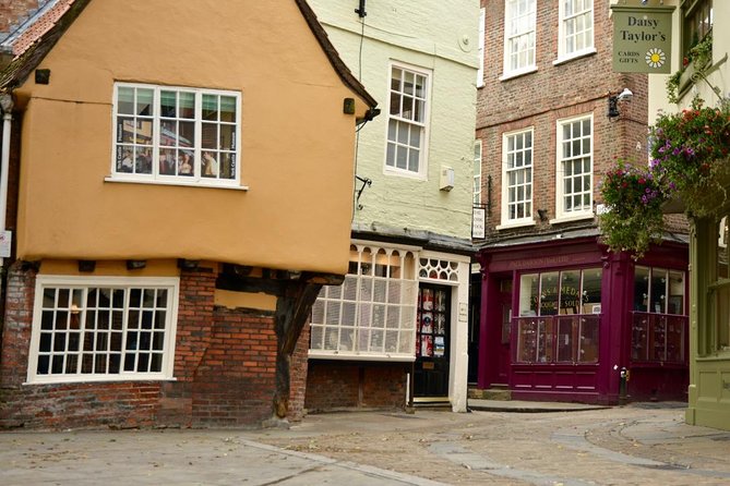 The Best of York on Foot in a Small Group - Why this short York walk works