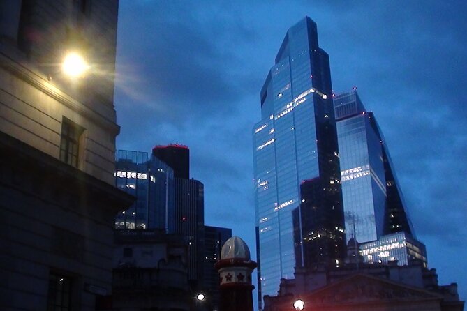 The Fading Light London Ghost Walk - St. Mary le Bow and the Bank of England