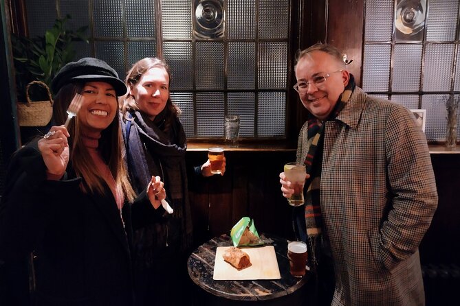 The Haunted Pubs of Old London: Small Group Tour - Smithfield Market and London’s execution ground