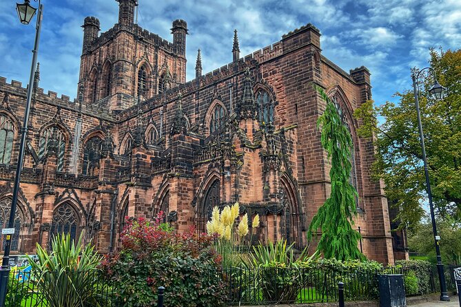 The Heart of Chester Walking Tour - Guided Walk - Chester Cross and the city’s public stage