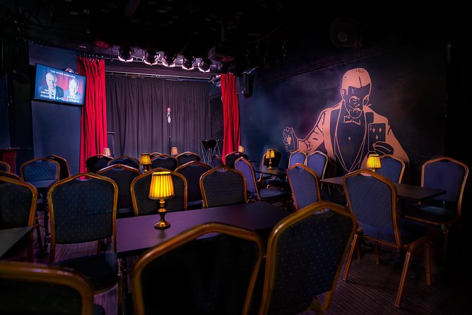 The House Magicians Comedy Magic Shows - Why the food and drink change the value