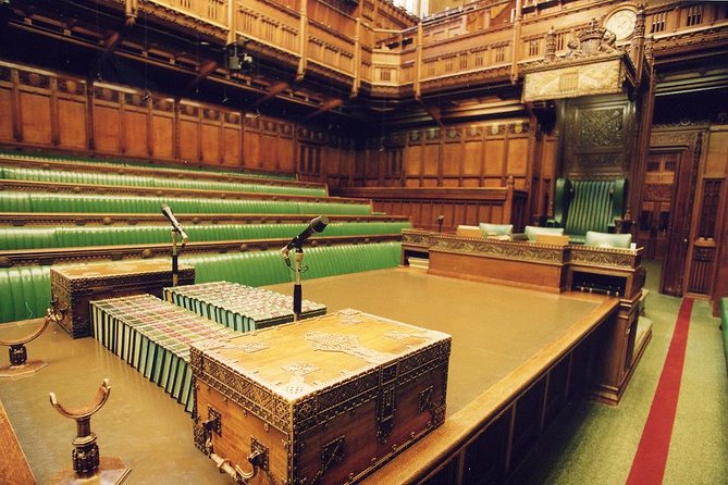The Houses of Parliament & 30+ Top London Sights Tour - Buckingham Palace and the royal route