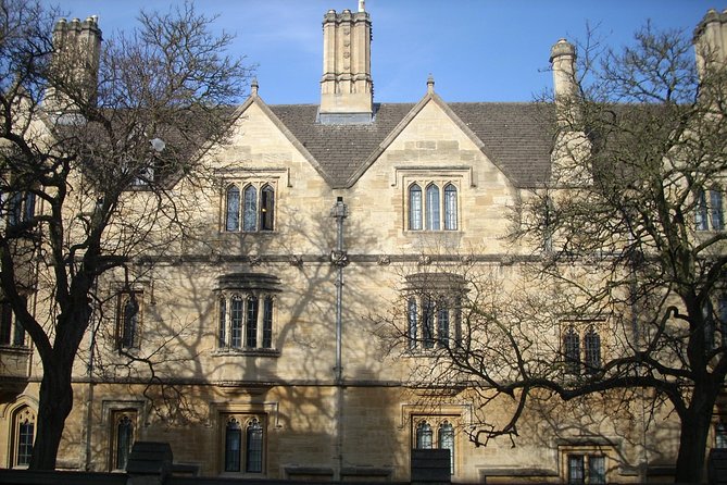 The Inklings Oxford Writers Tour - Private Groups Daily - Oxford streets, colleges, and literary connections