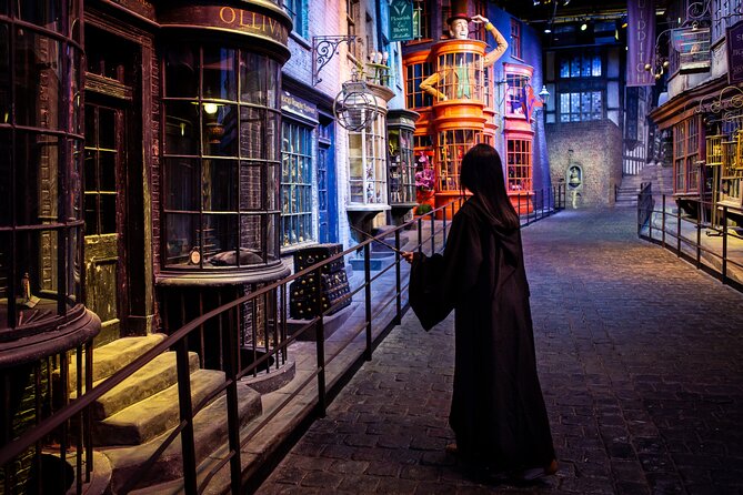 The Making of Harry Potter: Warner Bros. Studio Tour & Transfers - Who will enjoy this self-guided format