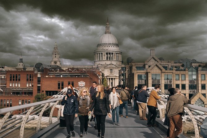 The Original Harry Potter Film Locations Tour : with Boat Ride - The included Thames boat ride