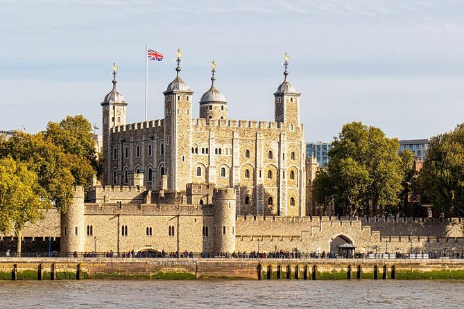 The Tower of London - Small Group Tour with a Local Expert - Key points to know before booking