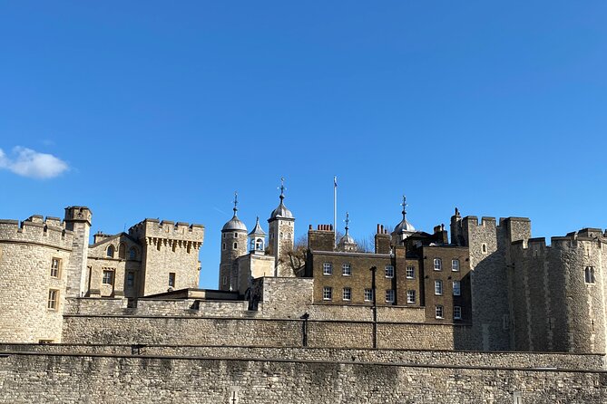 The Tower of London - Small Group Tour with a Local Expert - How demanding is the three-hour visit?