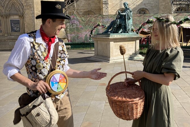 Time Traveller's Walking Tour of York - Morning Tour - What the timing means for you