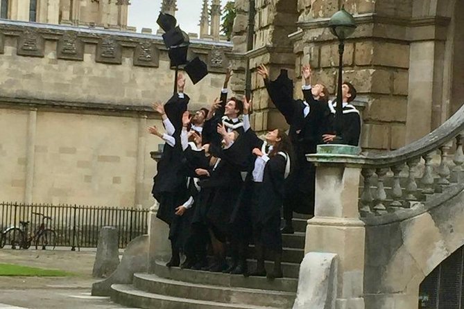 Tours of Oxford private walking tours for the Discerning Traveler - Starting beside the Bodleian at 2 p.m.