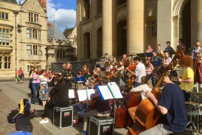 Tours of Oxford private walking tours for the Discerning Traveler - Who should book this Oxford experience?