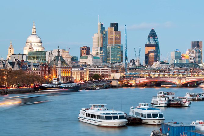 Tower Bridge River Sightseeing Cruise from Westminster - The Houses of Parliament and Big Ben