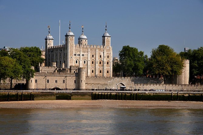Tower of London and Crown Jewels Exhibition Ticket - Traitors’ Gate, the Bloody Tower, and the darker stories
