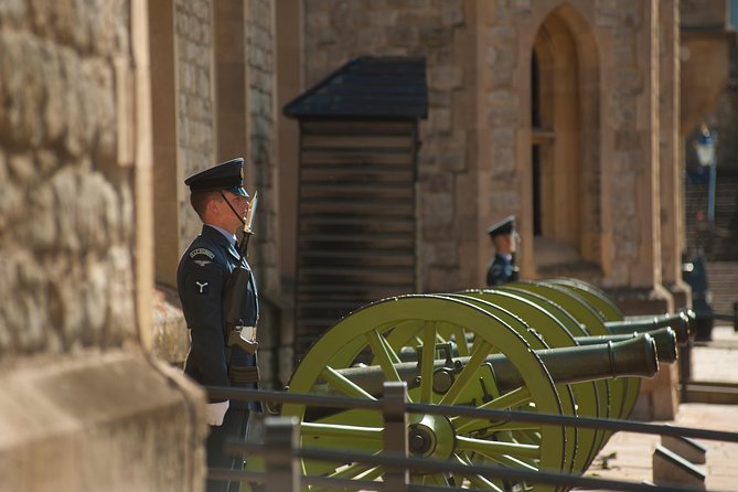 Tower of London: Crown Jewels & Beefeater Opening Ceremony - How much time should you allow?