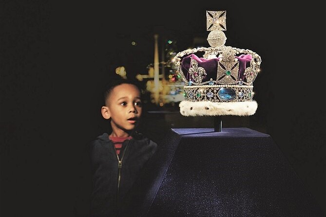 Tower of London: Opening Ceremony & Early Crown Jewels Access - Exploring Traitors’ Gate at your own speed