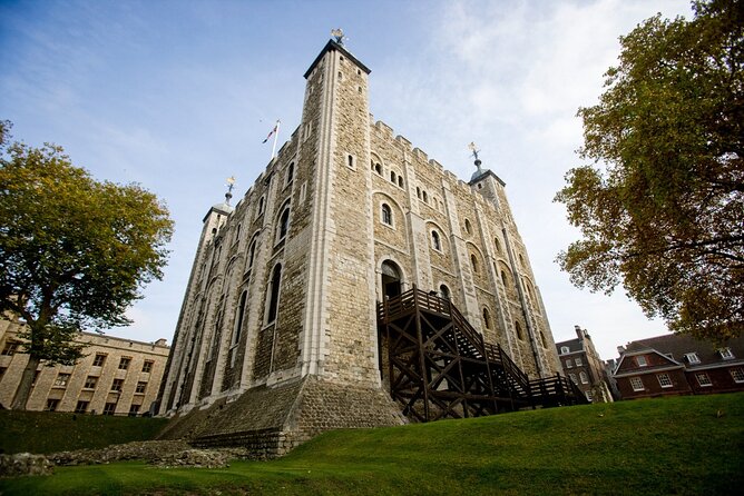 Tower of London: Opening Ceremony & Early Crown Jewels Access - How much guiding do you really get?