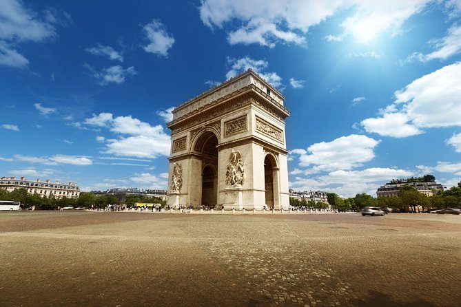 Trip to Paris with Seine Cruise, Bus Tour and Travel Card - Seeing Paris from the Seine