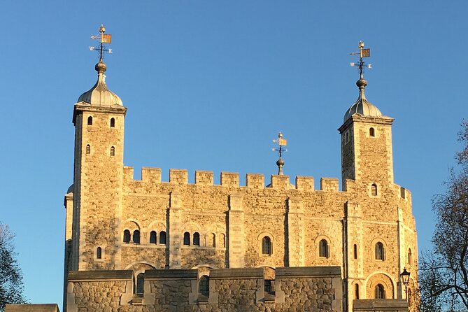Ultimate Royal London: Tower of London & City of Westminster Tour - St James’s Palace and Buckingham Palace