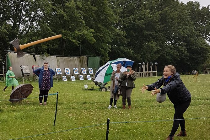 Ultimate Shooting Taster Session in Brighton - One hour of axe throwing