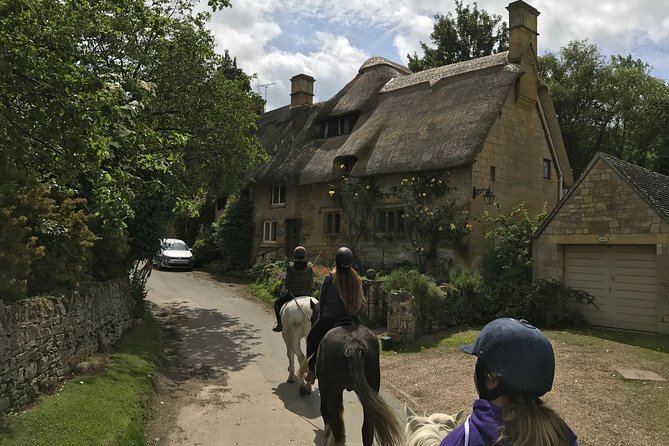 Undiscovered Cotswolds Private Tour - Minster Lovell’s ruined hall and village stories