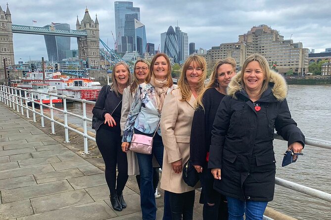 Villains and Gangsters of London Private Taxi Tour - Crossing Tower Bridge and seeing it from the South Bank
