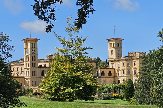 Visit Stonehenge and Salisbury from Southampton - Who Should Book This Southampton Excursion?