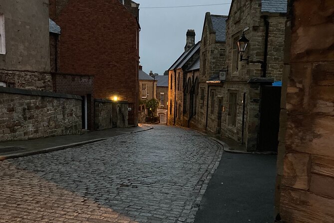 Walkabout Durham History Tour - Framwellgate Bridge frames the castle and cathedral