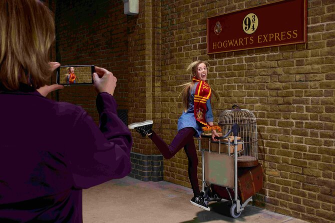 Warner Bros. Studio Tour London - The Making of Harry Potter and Oxford Day Trip - Oxford in one guided hour