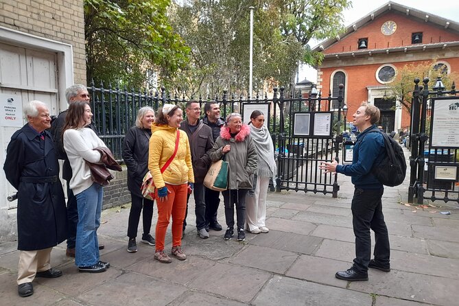 West End and South Bank Theatre Walking Tour in London - Covent Garden and the oldest playhouse sites