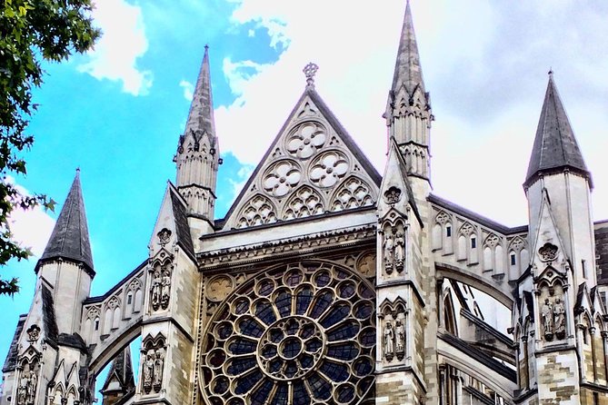 Westminster Guided Walking Tour with Abbey Entry - What the walking pace feels like