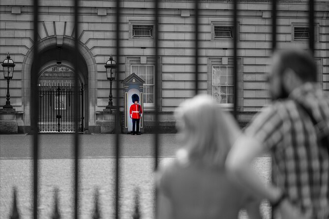 Westminster Small Group Guided Tour with Changing of the Guard - Westminster Abbey is a powerful exterior stop